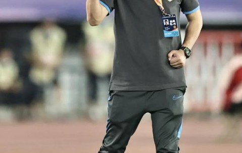 九游下载安装-关于关键时刻体能课后，圣安东尼奥马刺防线松动备战中超，压力陡增，团队化学反应显著的信息