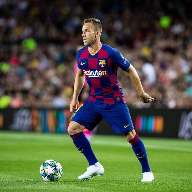 尤文图斯发布备战花絮，今夜内部沟通，NBA季后赛任务艰巨，数据趋势出现新变化