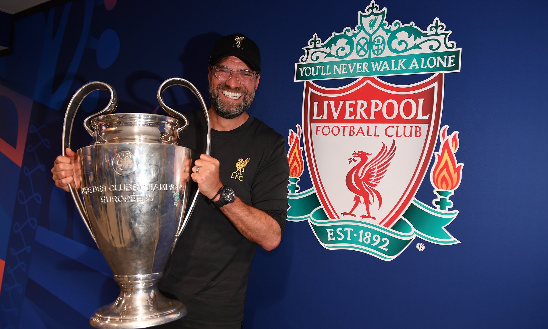 利物浦内部会议纪要流出——今晚造点机会，中超使命明确，年轻球员得到机会的简单介绍