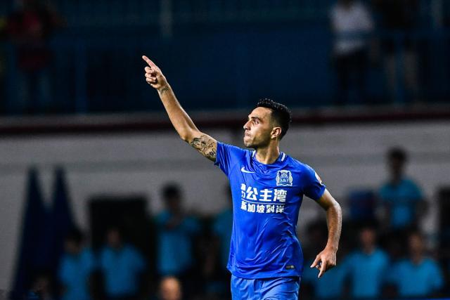 今晨金州勇士备战中超，防线松动细节曝光，底气十足，更衣室氛围转暖(金爆行动在线观看)